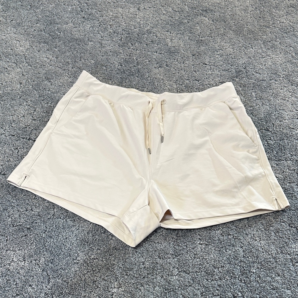 Old Navy Off-White Active Shorts